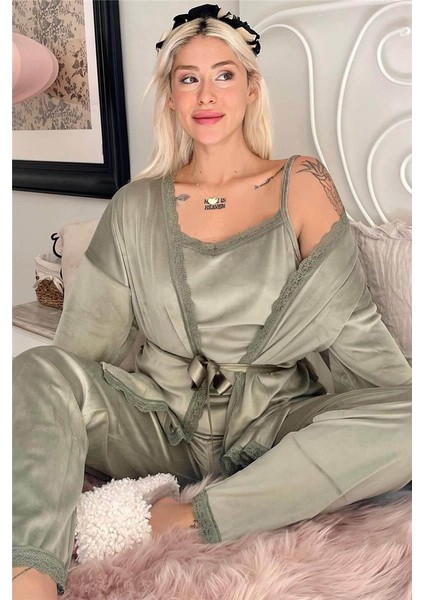 Yeşil Gage Exclusive Kadife Sabahlıklı Kadın Pijama Takımı