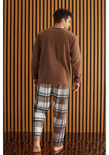 Kahve Beyaz Ekose Desenli polar erkek pijama takımı modelleri