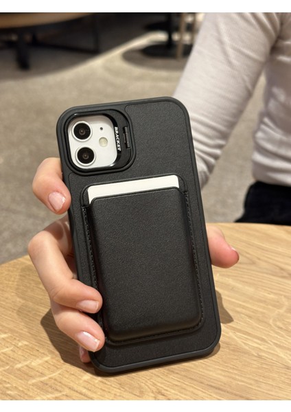 Paladyum Case iPhone 11 Uyumlu Premium Siyah Deri Magsafe Cüzdanlı Kartlıklı Kamera Çerçeve Standlı Kılıf