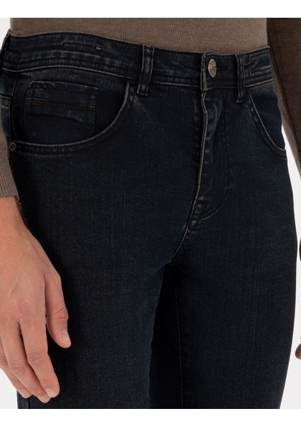 Erkek Koyu Mavi Slim Fit Jean Pantolon 50292119-Vr032
