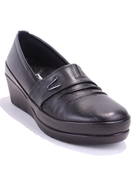 DZA32-244 Siyah Günlük Deri Kadın Ayakkabı