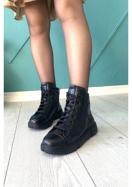 Deri Ortopedik Kaymaz Kırılmaz Taban Siyah Kadın Bot TMD20242005 fırsatları
