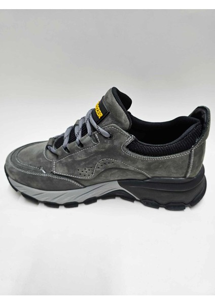 Hakiki Deri Gri Nubuk Kışlık Esnek Kauçuk Taban Erkek Ayakkabı C-82500116BLL modelleri