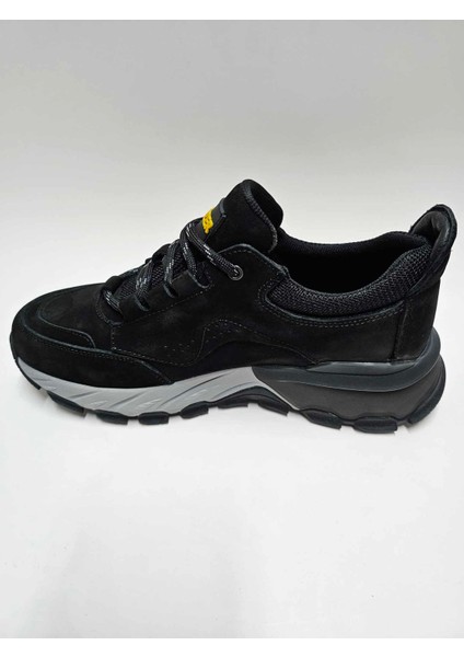 Hakiki Deri Siyah Nubuk Kışlık Esnek Kauçuk Taban Erkek Ayakkabı C-82500116BLL modelleri