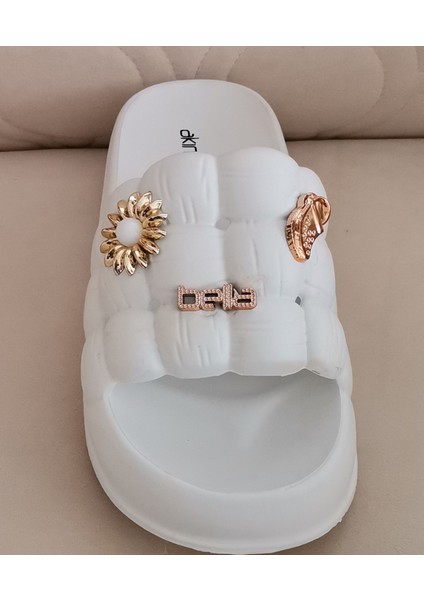 Akınal Bella Büzgülü Model Taşlı Günlük Terlik Kadın Beyaz fiyatları