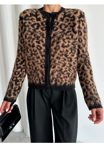 Siyah-Hardal Leopar Desenli Hırka