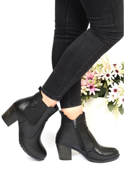 Orto Pedik 7 cm Topuklu Deri Bayan Günlük Bot fiyatları