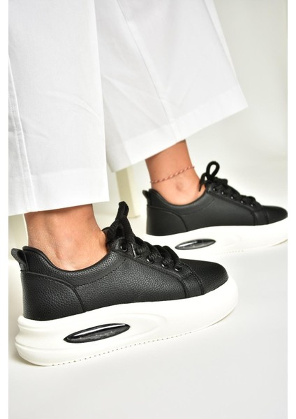 T328729609 Siyah Kalın Tabanlı Spor Ayakkabı Sneakers