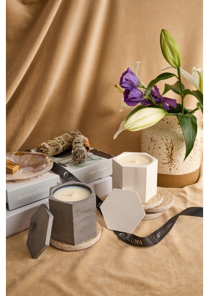 El Yapımı Beşgen Beton Kap Soya Mum