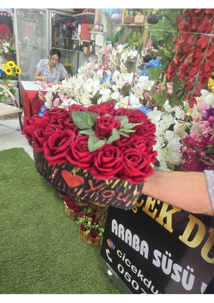 Kalp Tasarım Taş Saksıda Masa Çiçeği Orta Arajman