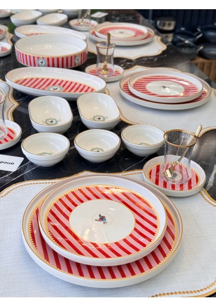 43 Parça Modern Pink Bird Kahvaltı Takımı Gold modelleri