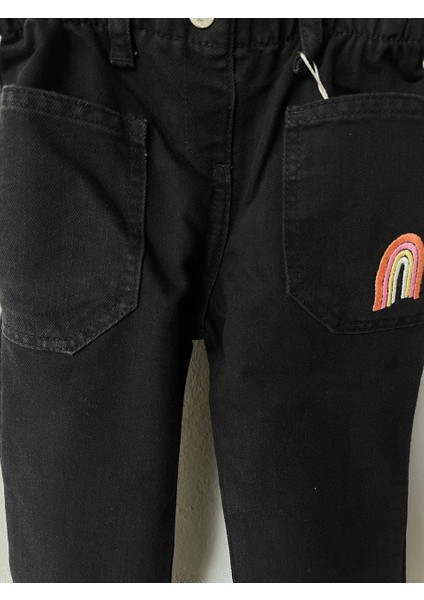 Kız Çocuk Gökkuşağı Nakış Detaylı Mom Jean Kot Pantolon fırsatları