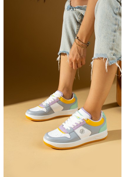 Bağcıklı Kaymaz Kırılmaz Taban Konforlu Kadın Sneakers 001-2100-MSARI