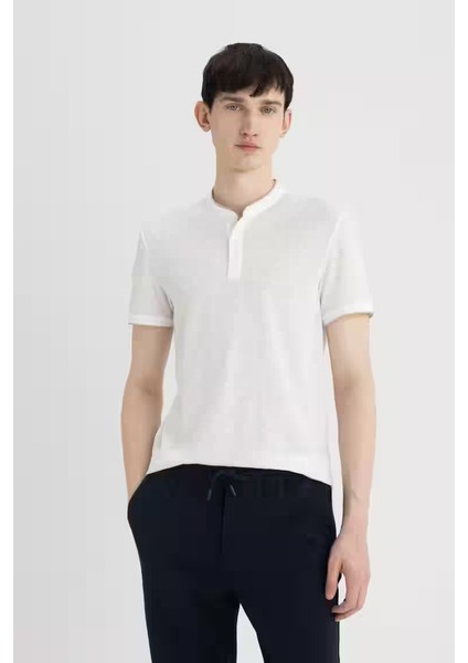 Modern Fit Dik Yaka Kısa Kollu Polo Tişört Kırık Beyaz