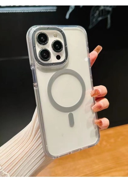 iPhone 16 Pro Max Uyumlu Darbelere Karşı Korumalı Magsafe Özellikli Gri Detaylı Sararmaz Şeffaf Kılıf