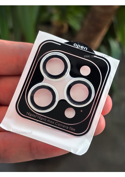 Apple iPhone 16 Pro ve 16 Pro Max Uyumlu Premium Renk Uyumlu Titanyum Kasa Safir Lens Kamera Koruyucu