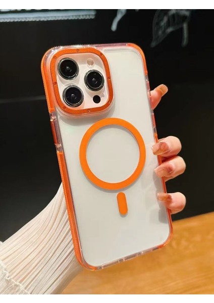 iPhone 16 Pro Max Uyumlu Darbelere Karşı Korumalı Magsafe Özellikli Turuncu Detaylı Sararmaz Şeffaf Kılıf