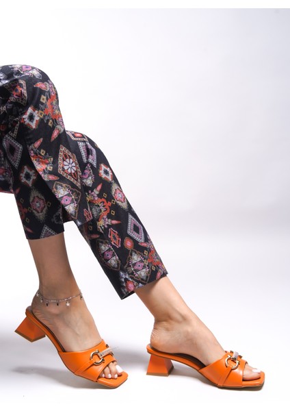 Khithiss Kadın Topuklu Terlik 001212 fırsatları