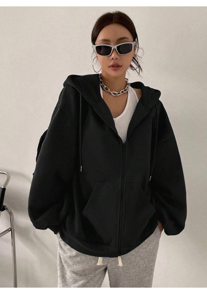 Büyük Beden Özel Tasarım Kapüşonlu Tam Fermuarlı Düz Renk Süper Oversize Battal Kadın Ceket-Sweatshırt fiyatları