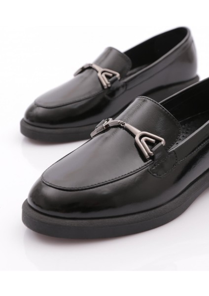 704 Kadın Aksesuarlı Loafer Ayakkabı fırsatları