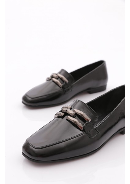 701 Kadın Aksesuarlı Loafer Ayakkabı