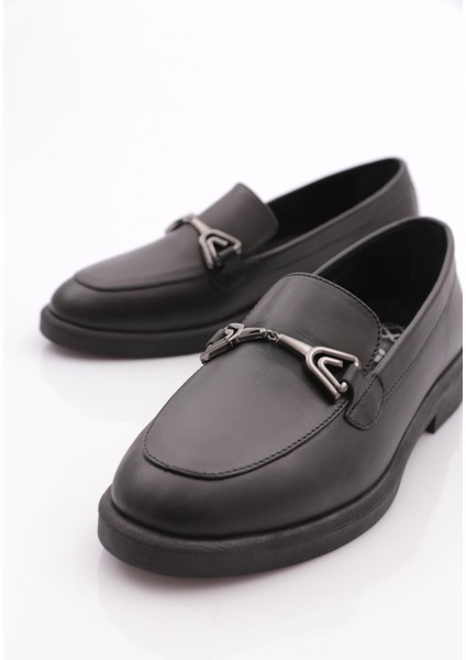 704 Kadın Aksesuarlı Loafer Ayakkabı fırsatları