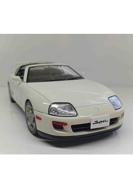 1:18 Toyota Supra Mk4 Tavan Tak-Çıkar (Diecast Metal Araba