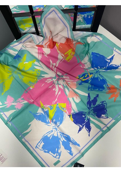 Akel Menekşe Desen Soft Eşarp