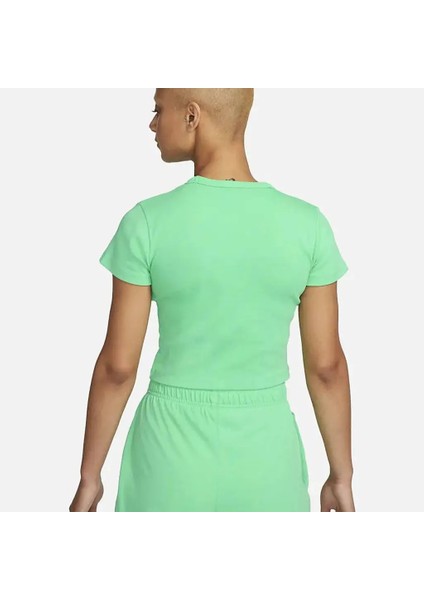 Sportswear Graphic Short-Sleeve Kadın Yeşil Tişört FQ7165-363 fiyatları