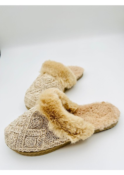 Peluş Ev Terlikleri Sıcak Tutan Kaymaz Tabanlı Yumuşak ve Konforlu Terlik