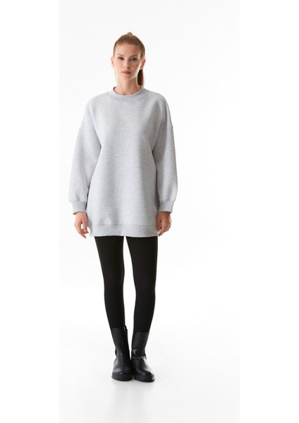 Basic Bisiklet Yaka Oversize Sweatshirt fiyatları