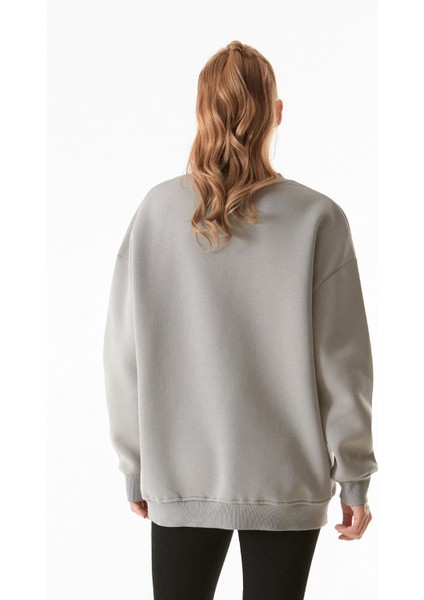 Basic Bisiklet Yaka Oversize Sweatshirt modelleri