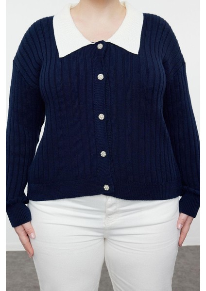 Kadın Büyük Beden Moda Şık Regular Gömlek Yaka Uzun Kol Düz Triko Hırka fırsatları