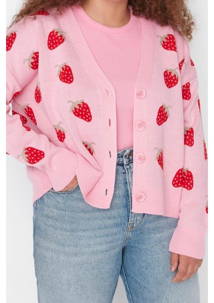 Kadın Büyük Beden Moda Şık Regular V Yaka Uzun Kol Geometrik Çilek Desenli Crop Triko Hırka fiyatları