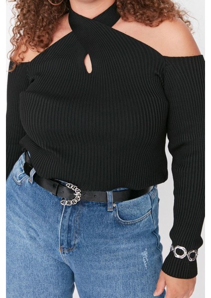 Kadın Büyük Beden Moda Şık Regular Choker Yaka Uzun Kol Düz Yaka Detaylı Ince Triko Kazak fiyatları