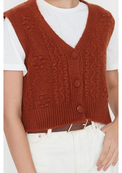 Kadın Moda Şık Crop V Yaka Kolsuz Saç Örgü Yumuşak Dokulu Triko Yelek modelleri