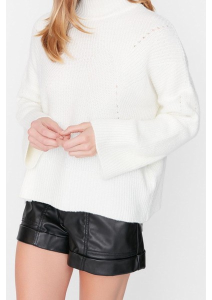 Kadın Moda Şık Regular Dik Yaka Uzun Kol Düz Yumuşak Dokulu Basic Triko Kazak