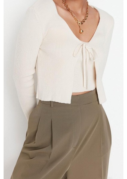 Kadın Moda Şık Crop V Yaka Uzun Kol Düz Crop Bağlama Detaylı Bluz-Hırka Triko Takım Triko Hırka modelleri