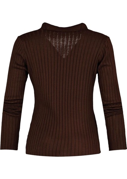 Kadın Moda Şık Regular Polo Yaka Uzun Kol Düz Kol Ucu Detaylı Polo Yaka Triko Kazak