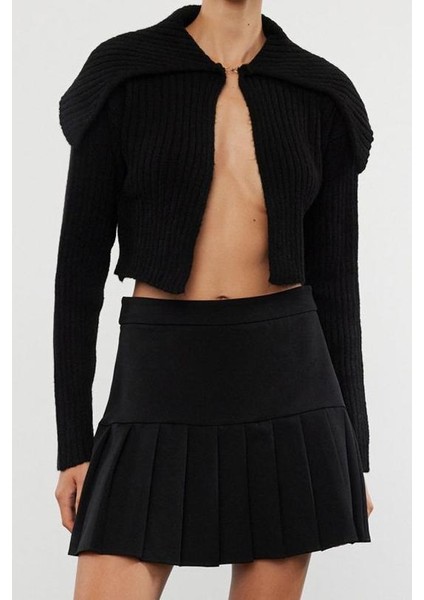 Kadın Moda Şık Crop Devrik Yaka Regular Süper Crop Yumuşak Dokulu Triko Hırka
