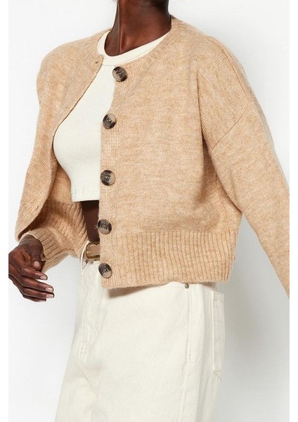 Kadın Moda Şık Crop Bisiklet Yaka Regular Crop Yumuşak Dokulu Düğmeli Triko Hırka
