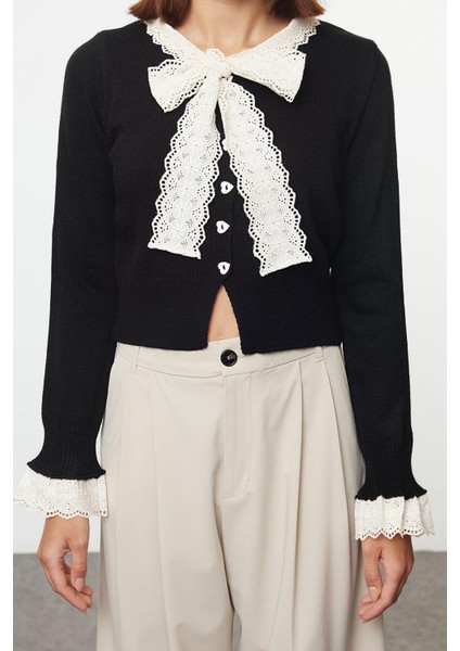 Kadın Moda Şık Crop Bisiklet Yaka Slim Crop Garnili Kurdele Fiyonk Detaylı Triko Hırka fırsatları