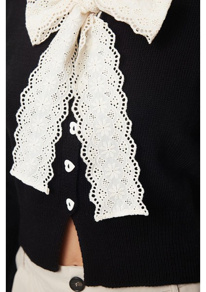Kadın Moda Şık Crop Bisiklet Yaka Slim Crop Garnili Kurdele Fiyonk Detaylı Triko Hırka indirimleri