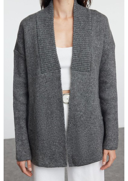 Kadın Moda Şık Midi Şal Yaka Oversize Geniş Kalıp Yumuşak Dokulu Triko Hırka
