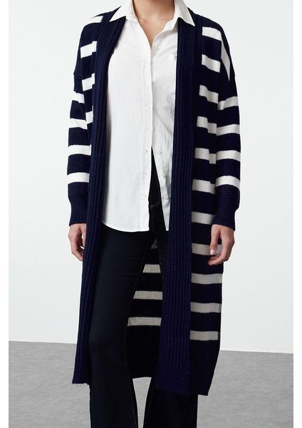 Kadın Moda Şık Uzun Şal Yaka Oversize Geniş Kalıp Maxi Triko Hırka fiyatları