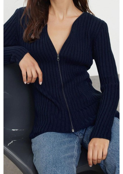 Kadın Moda Şık Midi V Yaka Slim Basic Fermuarlı Fitilli Triko Hırka fiyatları