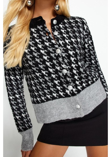 Kadın Moda Şık Regular Bisiklet Yaka Regular Buklet Iplikli Desenli Ceket Görünümlü Triko Hırka fiyatları