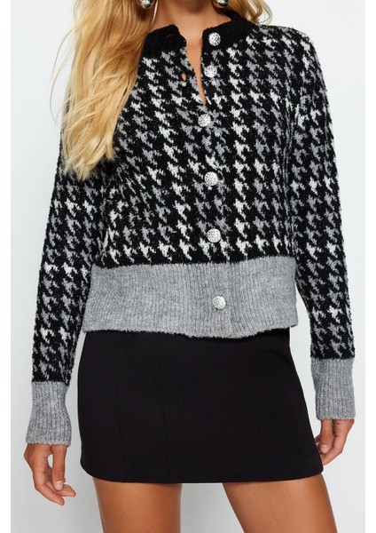 Kadın Moda Şık Regular Bisiklet Yaka Regular Buklet Iplikli Desenli Ceket Görünümlü Triko Hırka fırsatları