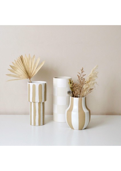 Kahverengi Balmumu Kabartmalı Çizgili Vazo indirimleri