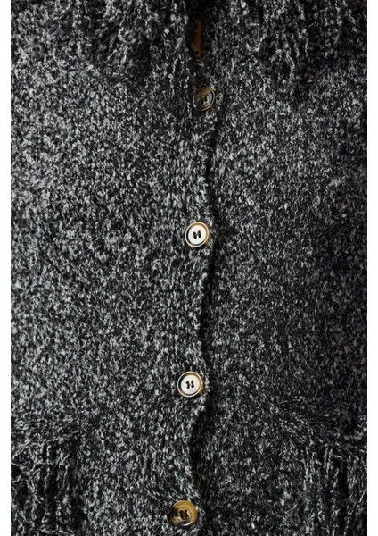 Kadın Moda Şık Regular Dik Yaka Regular Saçaklı Mont Görünümlü Triko Hırka fırsatları